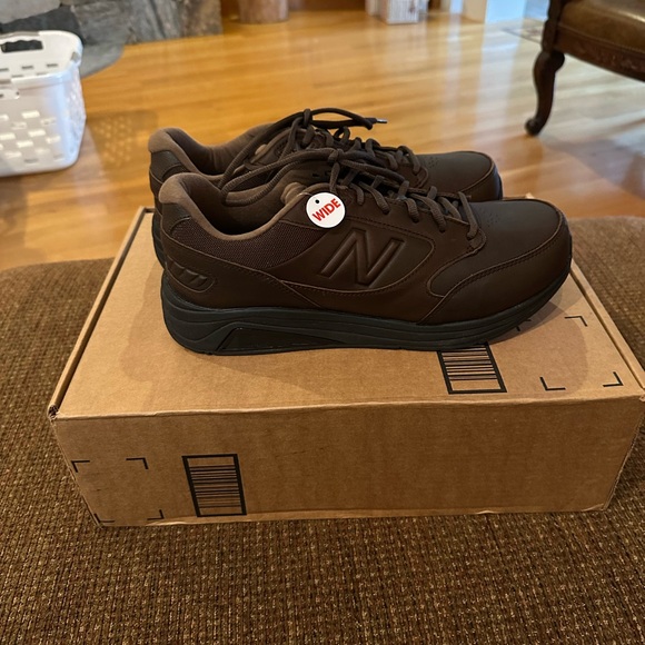 NEW BALANCE men’s 928v2 Walking Shoes - Picture 6 of 16